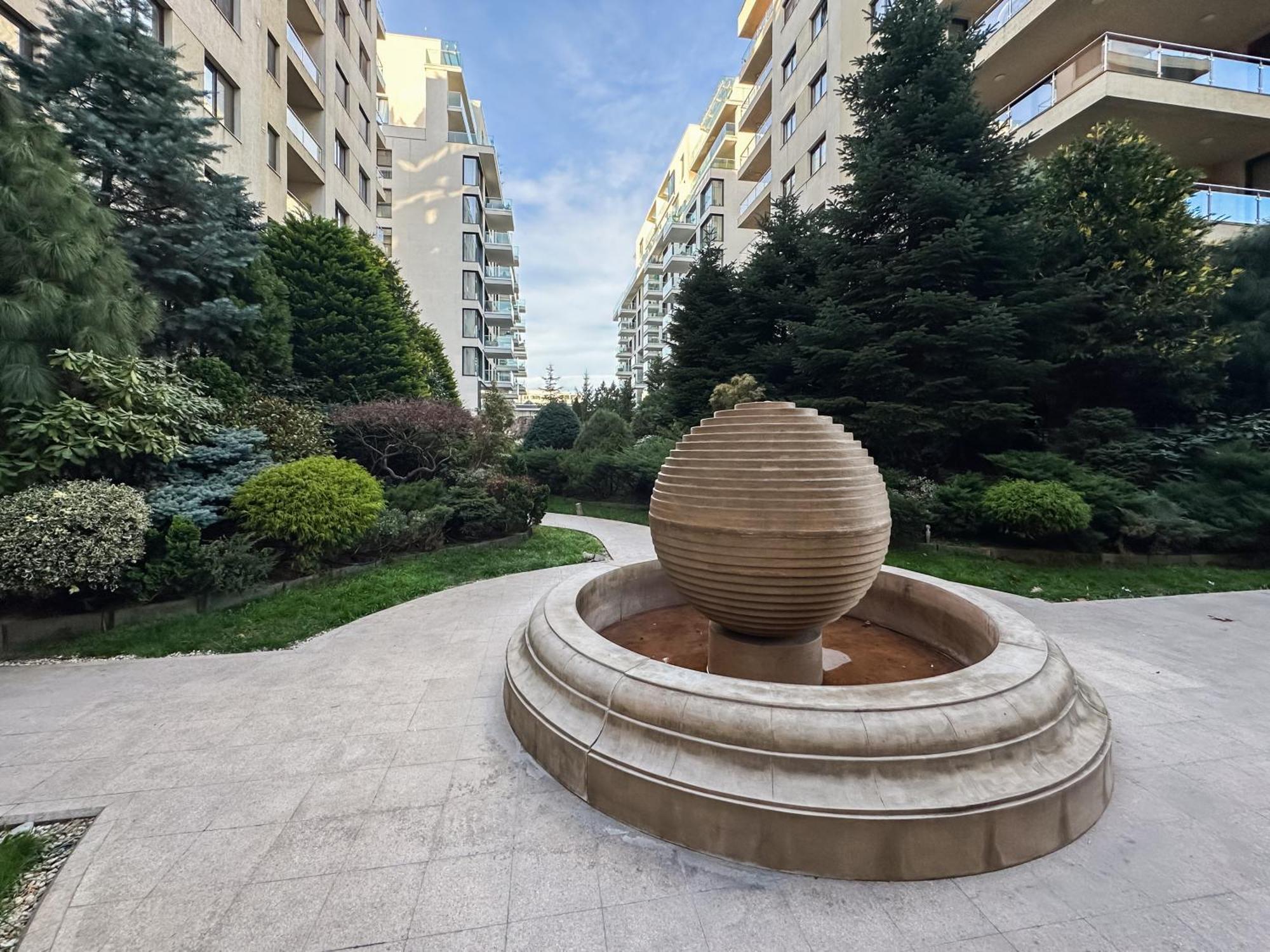 Garden Apartment - Herastrau Park 3Min Walk Бухарест Екстер'єр фото