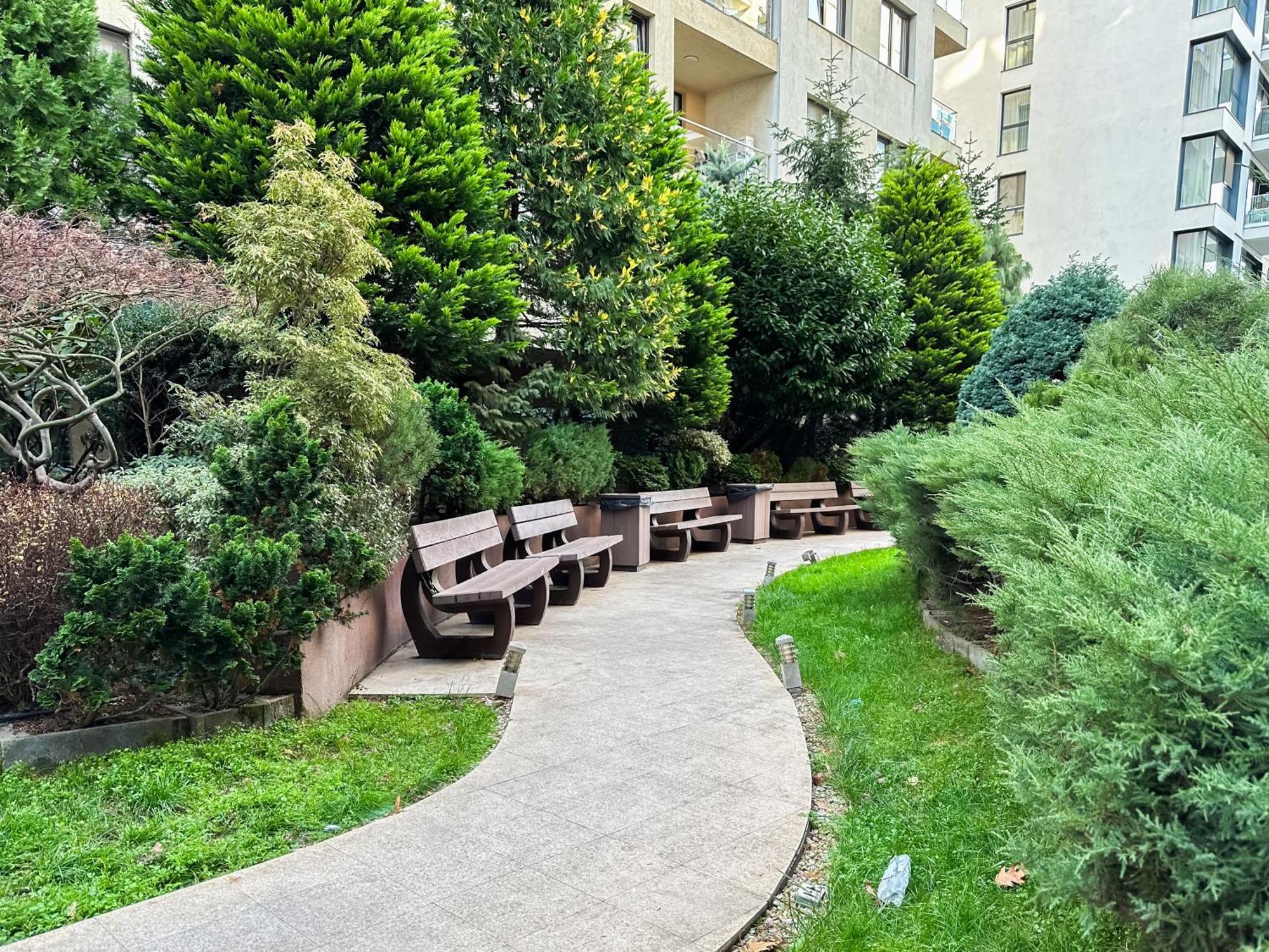 Garden Apartment - Herastrau Park 3Min Walk Бухарест Екстер'єр фото